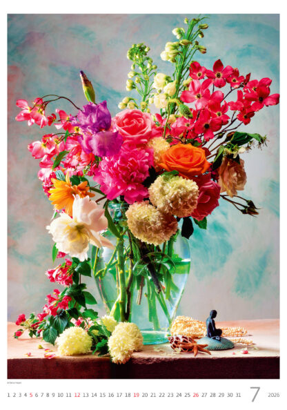 Monatsbild des Kalenders "Magic Flowers" 2026, Juli